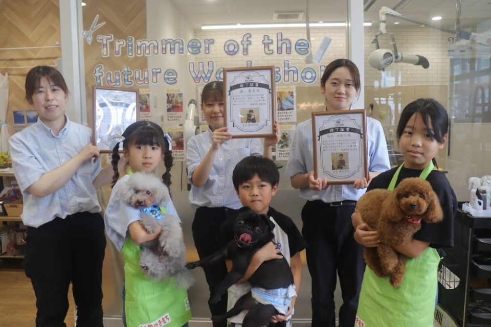 夏休み職業体験イベント「PetStep WorkShop 未来トリマー」の様子 夏休み職業体験イベント「PetStep WorkShop 未来トリマー」の様子